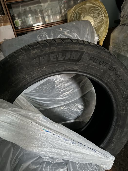 Б/у шины Michelin 285/50/R20