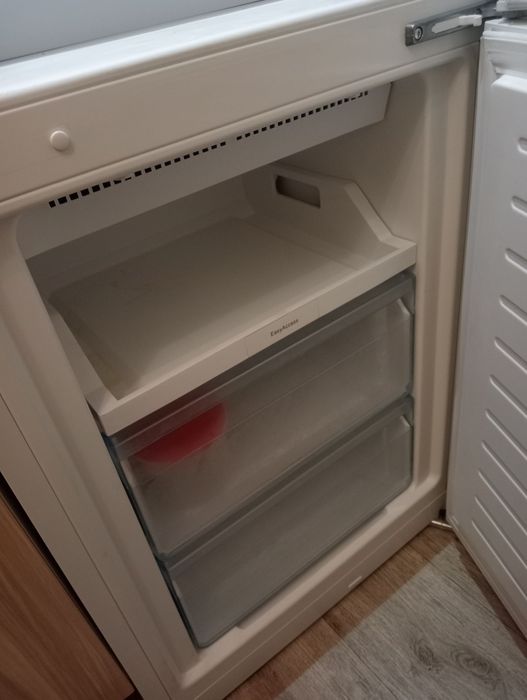 Срочно продам холодильник