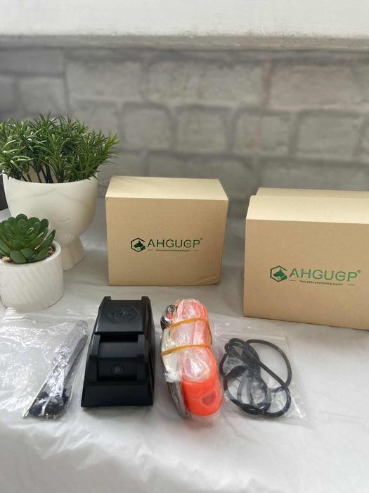 GPS тракер за кучета Skynet 10 - проследяване,гласови команди и камера