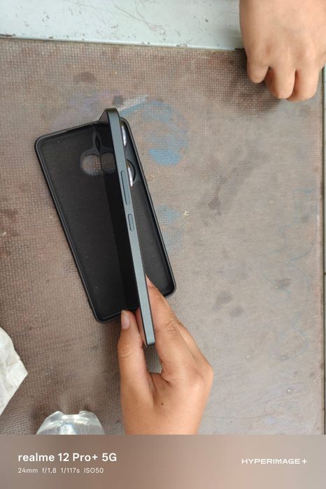 Обмениваю redmi turbo 3 12/256