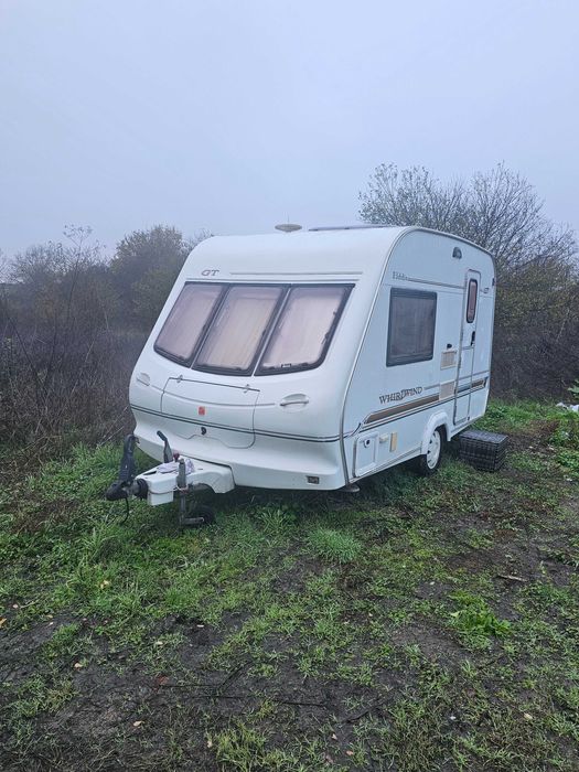Продавам каравана ELDDIS WHIRLWIND 4m дължина 910кг.