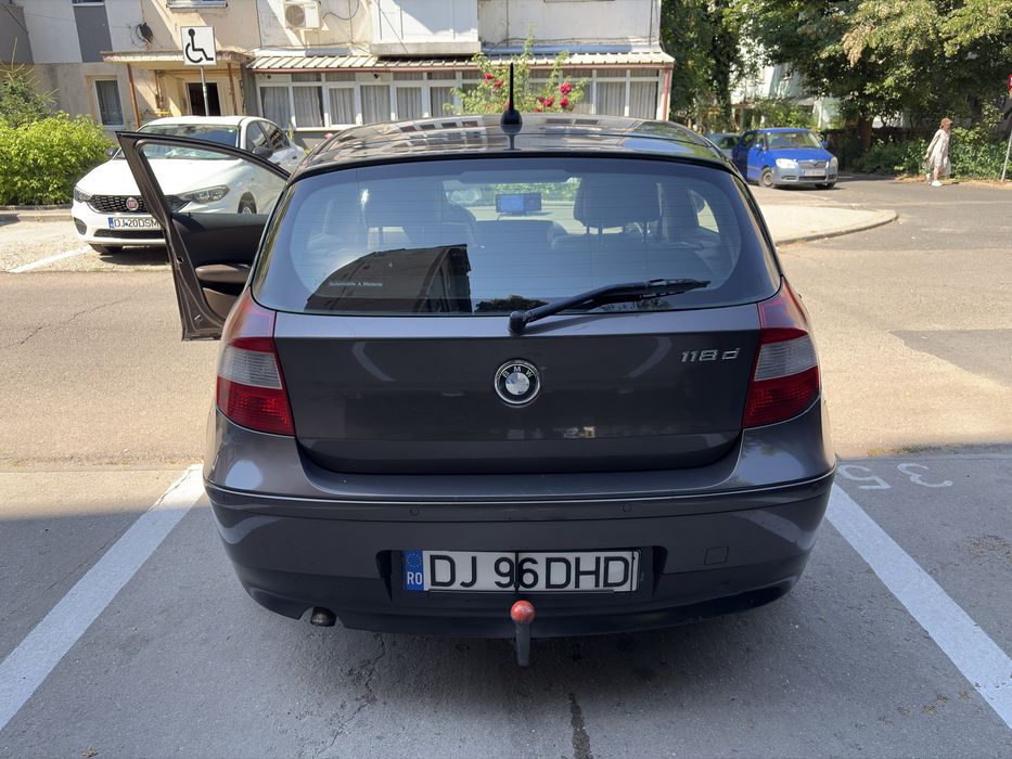 BMW e87 seria 1 2004 118d 2.0diesel