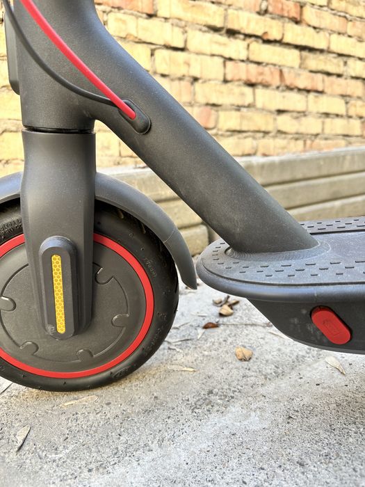 Самокат Xiaomi pro2