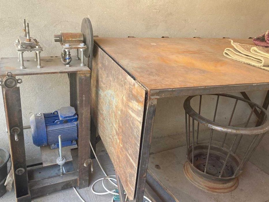 Станок для изготовления сетки рабицы