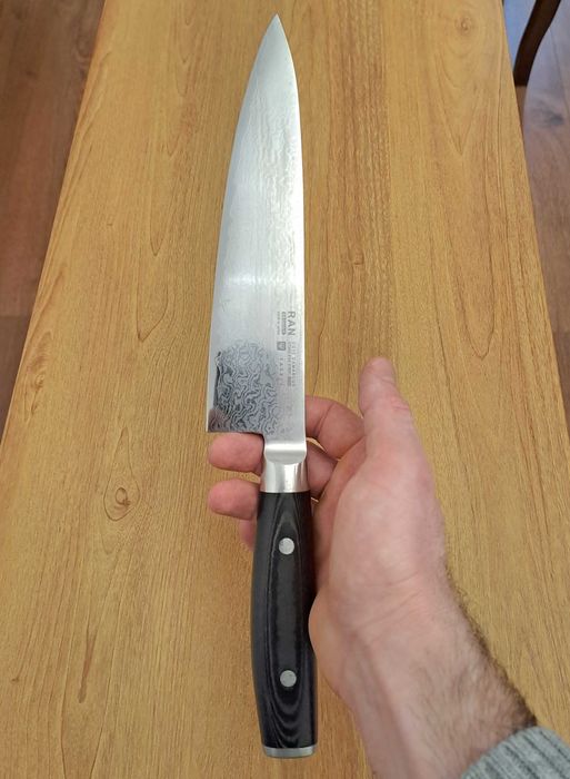 Кухненски нож Yaxell Ran 69