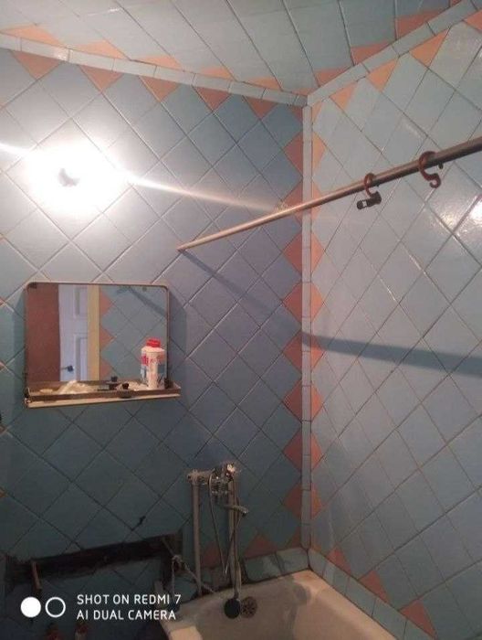 № 3939.Продается 5-комнатная квартира.