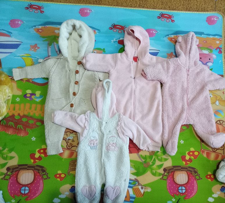 Продаю детский вещи
