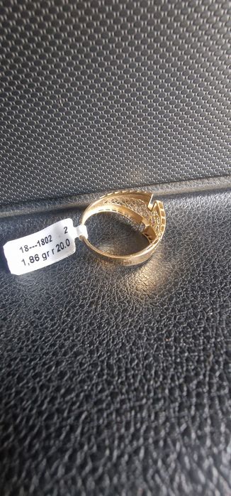 Продам женский кольцо