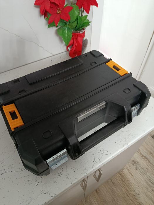 Лазерный уровень 4д