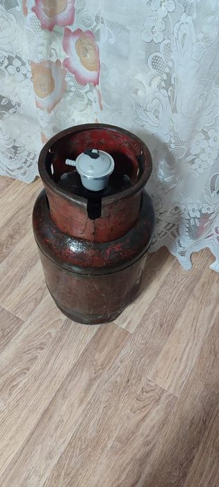 Газовой балон с редуктором