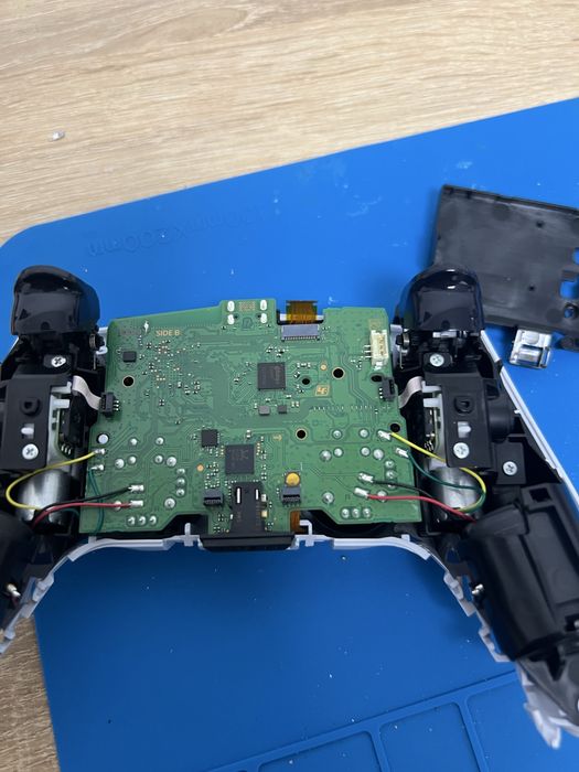 Reparatie/Schimbare cu TMR Stick Drift Controller