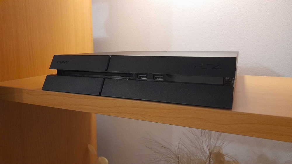 Sony PlayStation 4 1TB (CUH-1216) - Console Only | Firmware 11.02