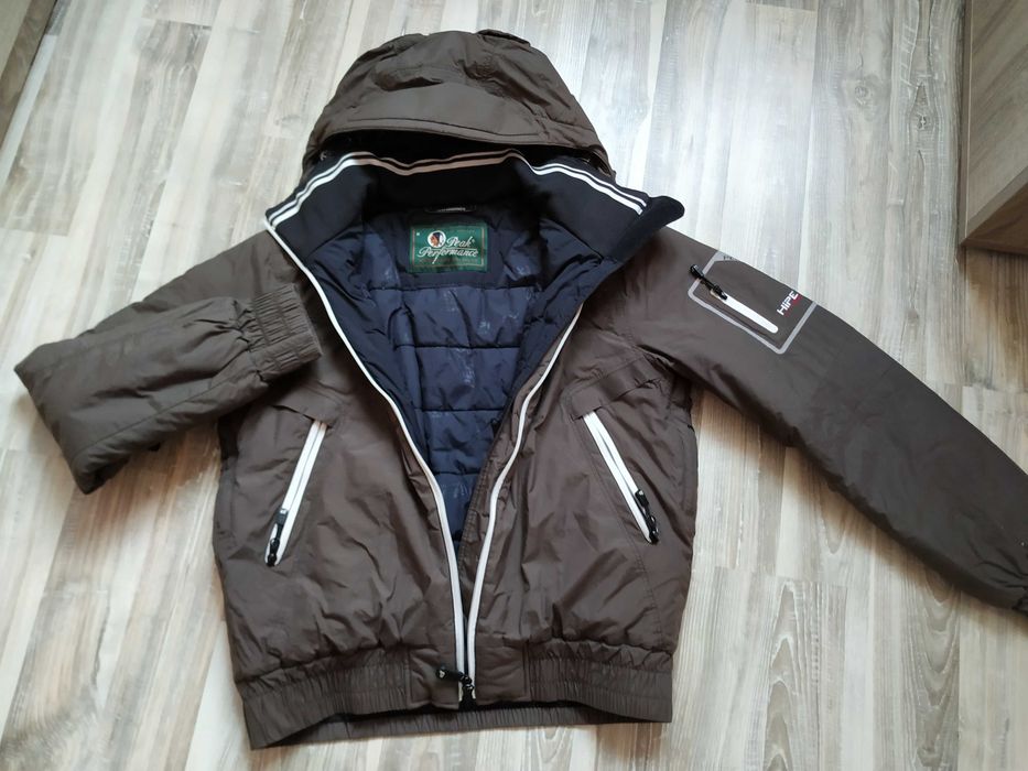 Туристическо дамско яке Peak Performance рр М