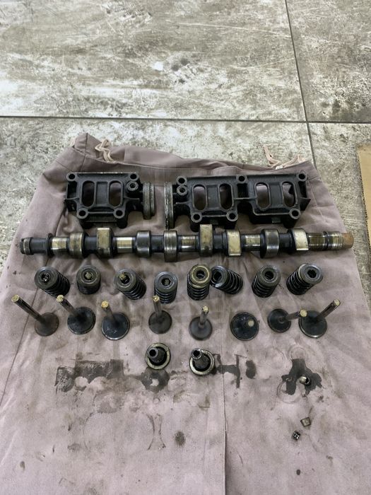 Головка 8 клапанов