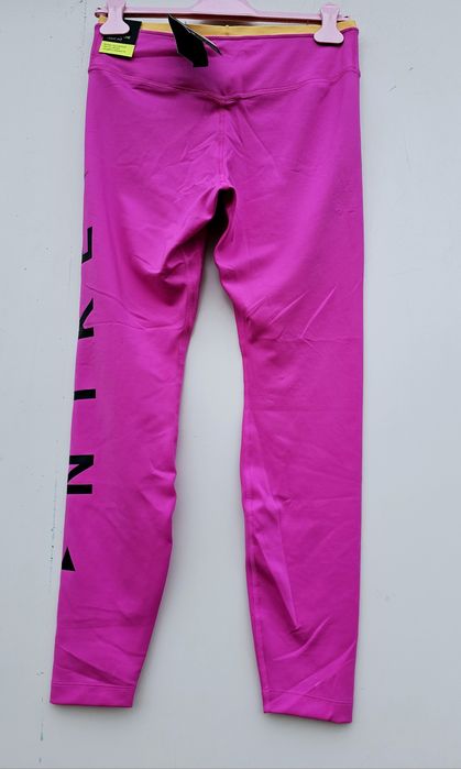 Nike оригинален дамски клин нов Л размер