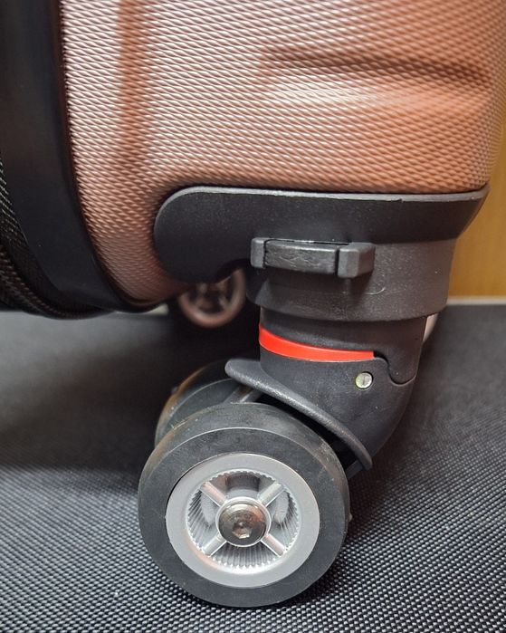 Valiză troler mic,bagaj de mână Wizzair, Ryanair  40x30x20  cm.