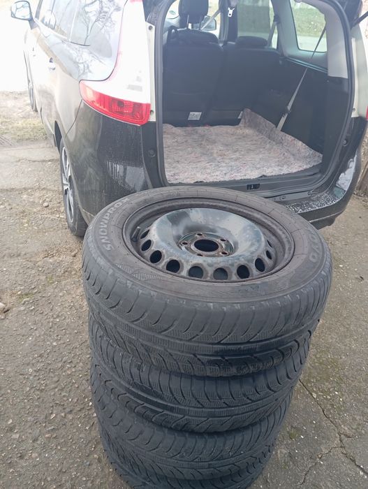 205/60/16,M+S,pt RenaultGrandScenic,Scenic,Megane