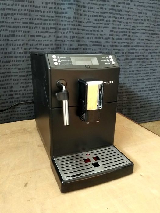 Кафеавтомат PHILIPS /Saeco/