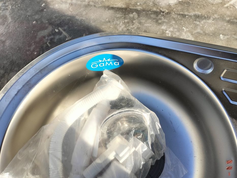 Мойка для кухни  новая