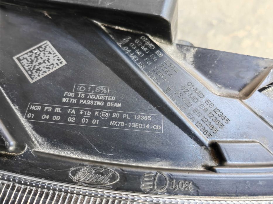 Фар Ford Focus MK4 FULL десен/Фар Форд Фокус 4 LED Оригинален