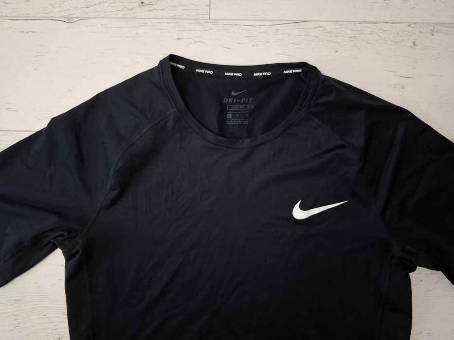 Nike Pro-Ориг. Тениска