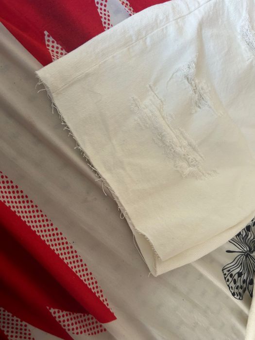 Blugi scurți Albi Bershka