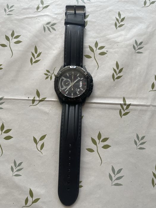 Мъжки часовник Guess