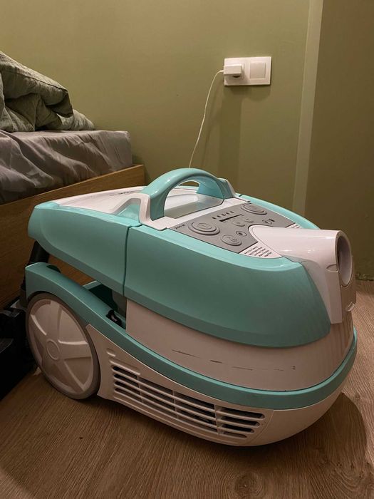 Прахосмукачка BOSCH SERIES 4