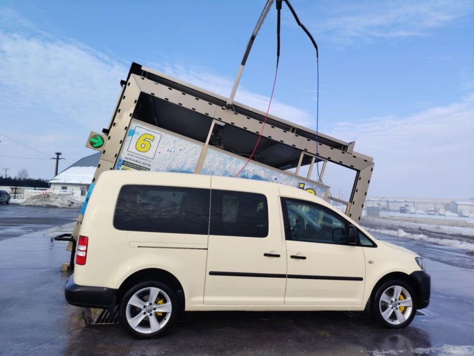 Vw Caddy Maxi 7 locuri 2.0 tdi 140 cp DSG