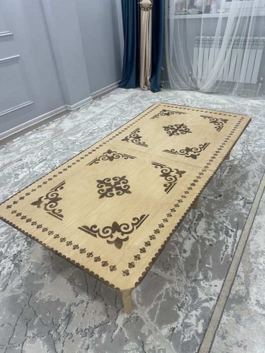 Продается Стол складной  90*180 размер . Срочно