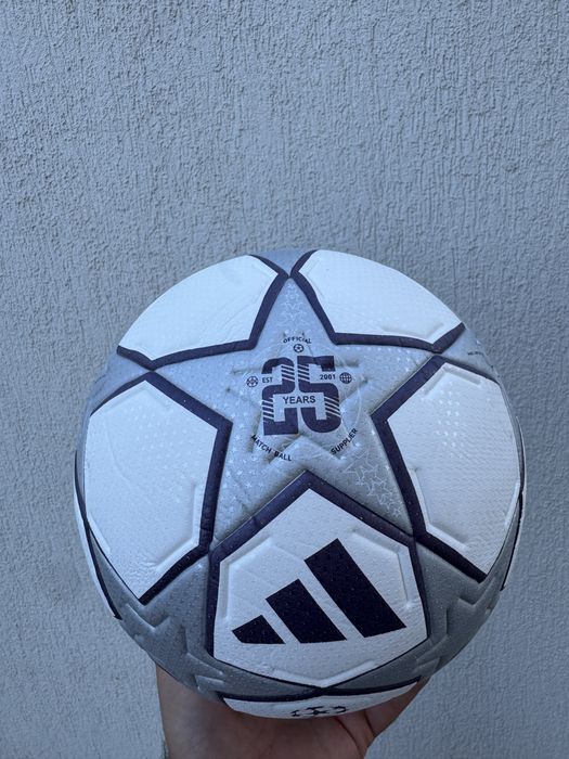 Minge Adidas UEFA Champions League – alb/argintiu