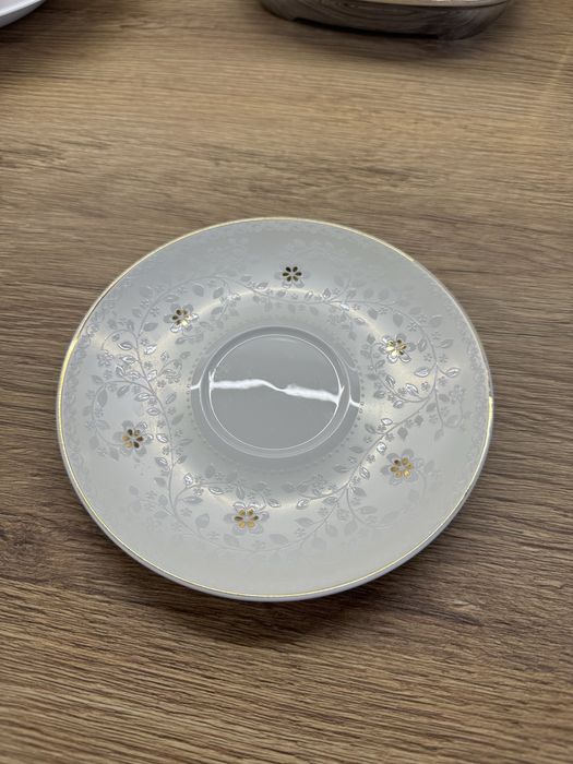 Гостиной сервиз