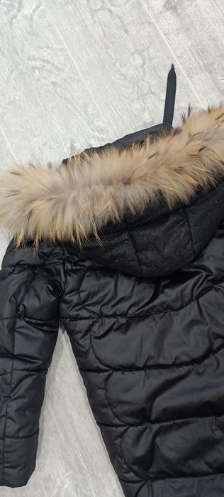 Зимняя куртка на девочку