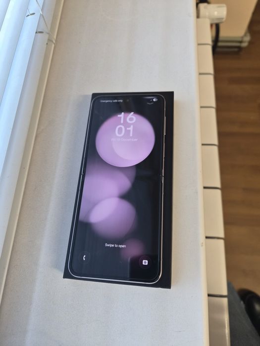 Samsung z flip 5