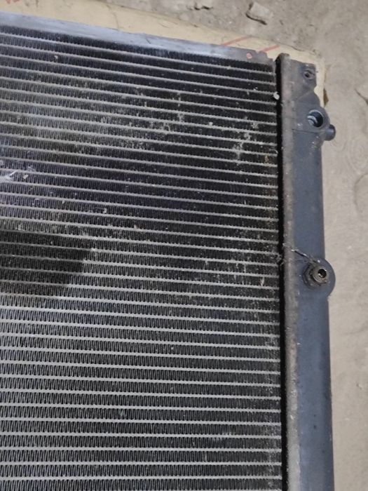 Радиатор Лексус кроссовер