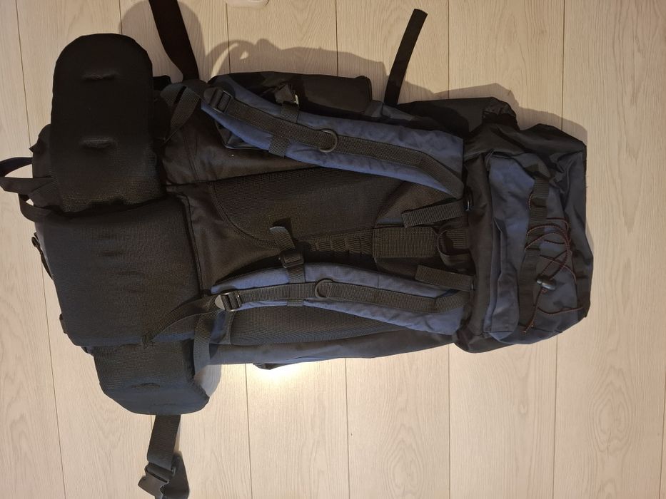 Vand rucsac drumetie Adventurer capacitate mare( 88L)