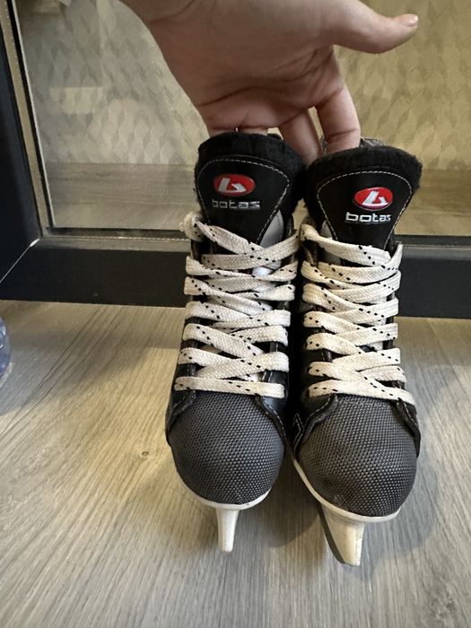 Коньки хоккейные Botas Betty