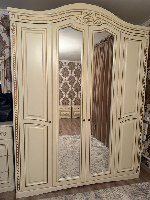 Комплект спальный гарнитур