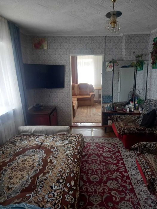 Продается дом с газовым отоплением.