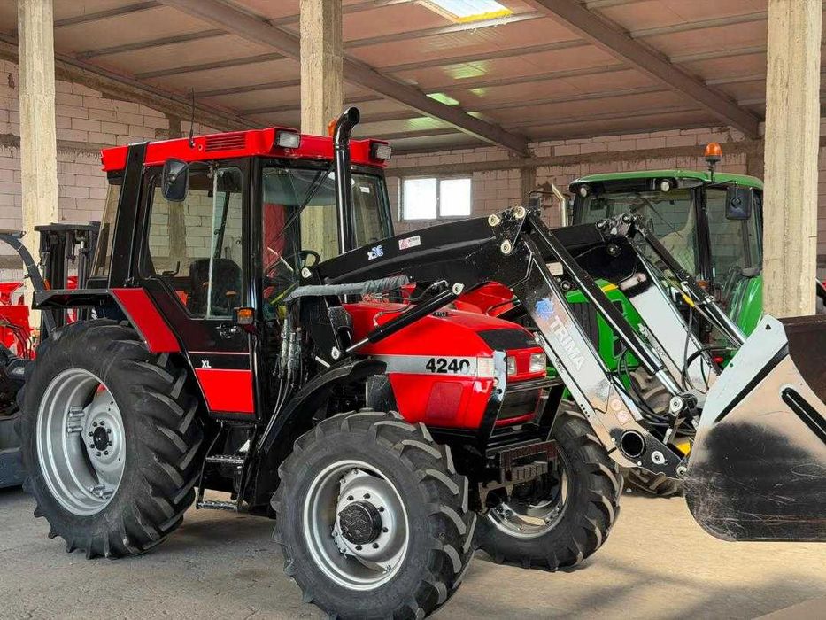 Tractor Case Plus 100 CP cu incarcator frontal profesional TRIMA X 36 NOU + Cupa XXL  Noua Claas New Holland John Deere Fendt Fiat 80 90 Fiat 70 90