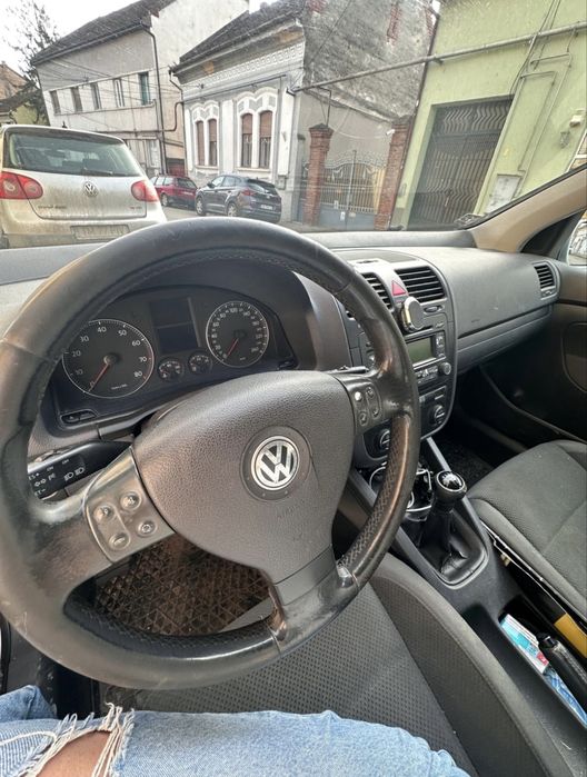 Vand Golf 5 Benzina