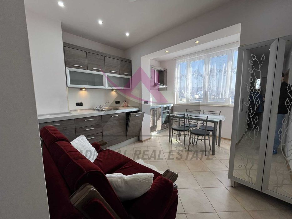 Дава се под наем Тристаен апартамент в Варна, Цветен квартал - 70 кв.м за 498.27 € - Снимка #2