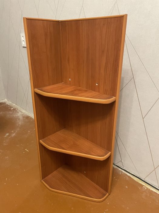 Полка деревянная