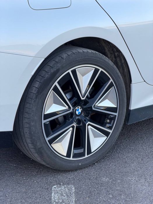 Диски bmw i3! Продаю диски от bmw! Диска! Диски!