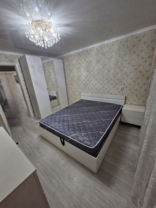 Продам спальный гарнитур Россия