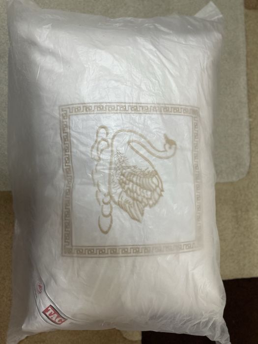 Подушки перьевые новые