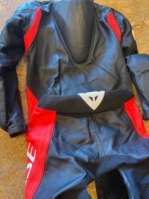 Екип на дайнезе,носен веднъж.52