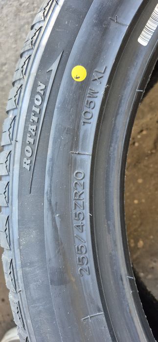 4 anvelope M+S noi Tercelo 255/45/20,dot 2026. Pretul este pe bucata.