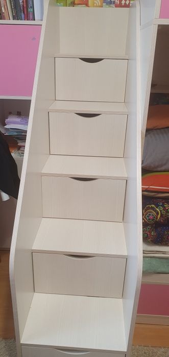 Кровать двухярусная