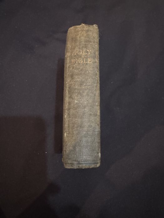 Светата Библия 1922 година New York Много Рядка